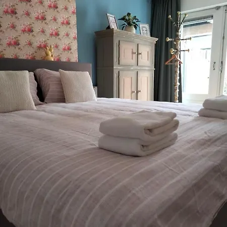 Airbnb 37 * Dordrecht